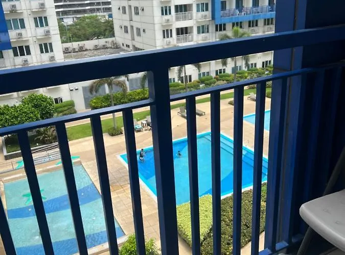 Sea Residences Paul's Place * マニラ市