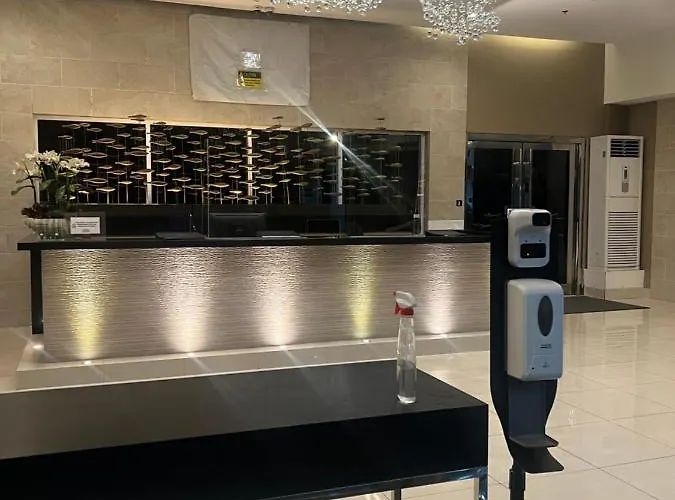 アパートホテル Sea Residences Paul's Place マニラ市